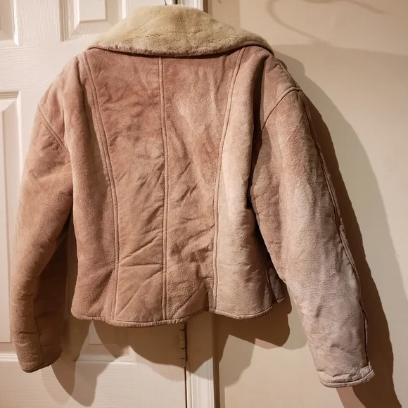 Synergy Ventage Suede Jacket with Faux Fur Lining - Picture 5 of 11
